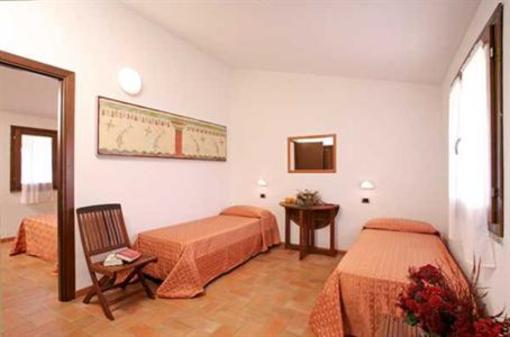 фото отеля California Camping Village Hotel Montalto di Castro