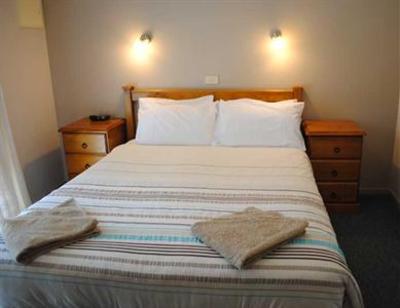 фото отеля Lakes Entrance Country Cottages