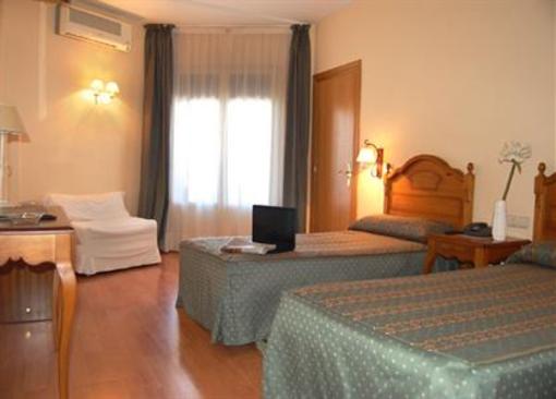 фото отеля Hostal Tafalla