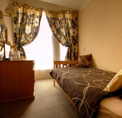 фото отеля Pickwick Inn