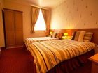 фото отеля Pickwick Inn