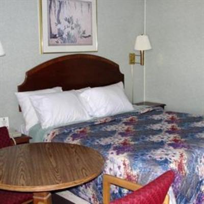 фото отеля Royal Inn Knoxville Airport Alcoa