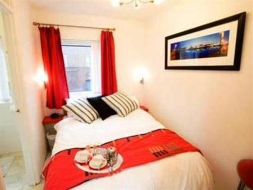 фото отеля Belfast City Centre Apartment