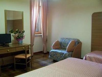фото отеля Hotel Belvedere Caserta