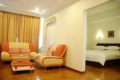 фото отеля Qiongzhou Hotel