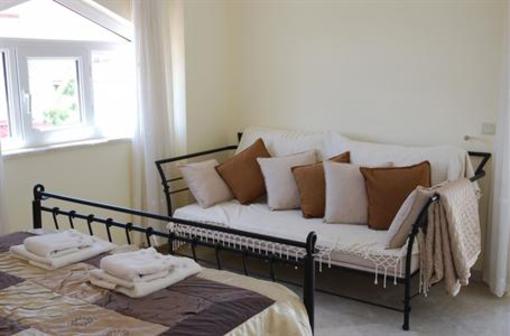 фото отеля Seaside Villa
