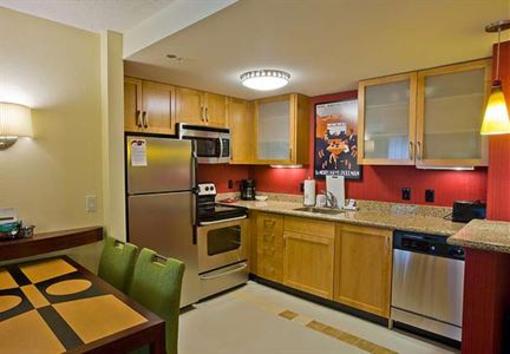 фото отеля Residence Inn Gravenhurst Muskoka Wharf