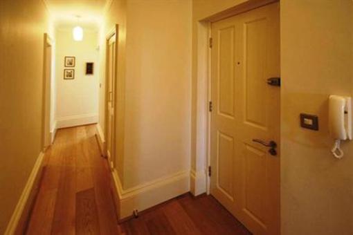 фото отеля Langton Court Apartment York