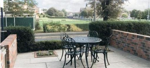 фото отеля Langton Court Apartment York