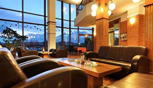 фото отеля Hotel International Velka Lomnica