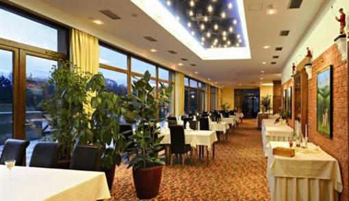фото отеля Hotel International Velka Lomnica