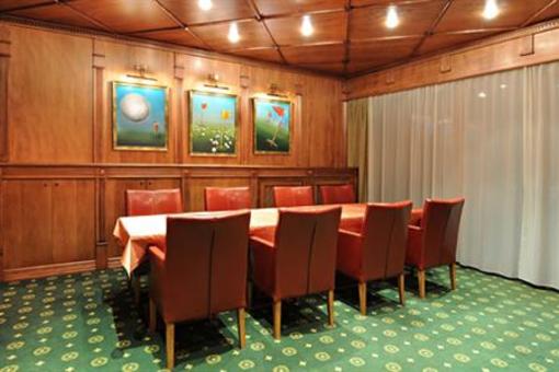 фото отеля Hotel International Velka Lomnica