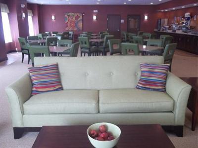 фото отеля Holiday Inn Express Newington