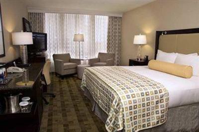 фото отеля Hilton St. Louis at the Ballpark