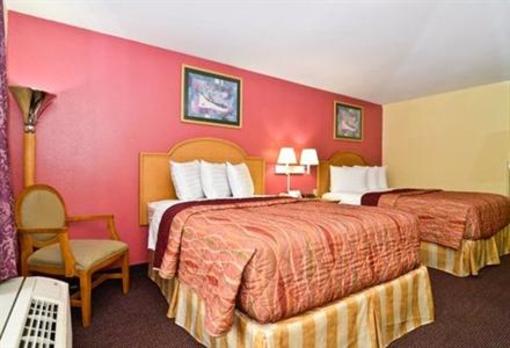 фото отеля Rodeway Inn Laurel (Mississippi)