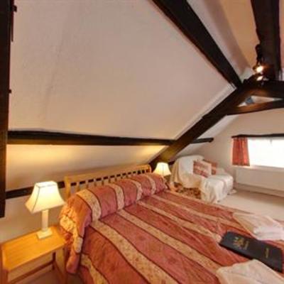 фото отеля Bearslake Inn