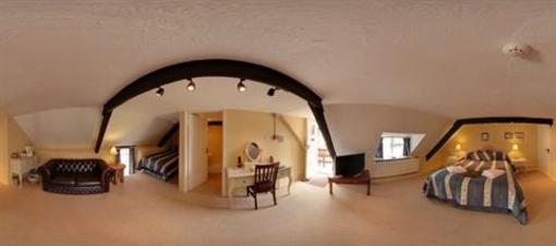 фото отеля Bearslake Inn
