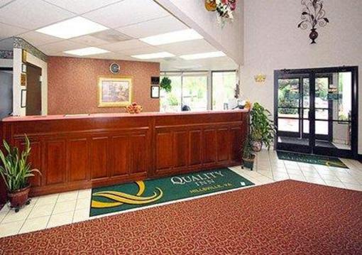 фото отеля Quality Inn Hillsville