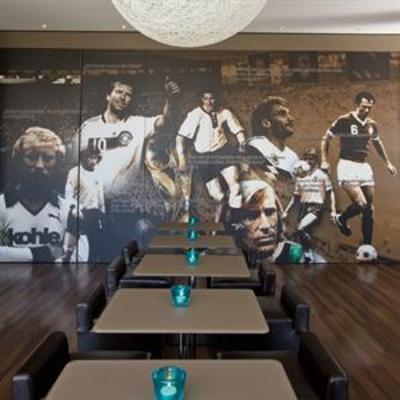 фото отеля Motel One Munchen-Garching