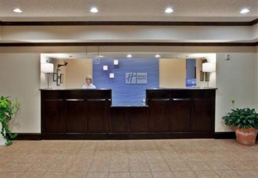 фото отеля Holiday Inn Express Blairsville