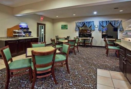 фото отеля Holiday Inn Express Blairsville