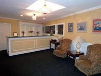 Travel Inn Hyannis