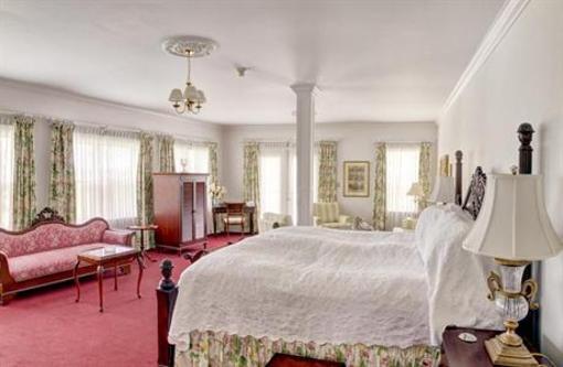 фото отеля Claramount Inn & Spa