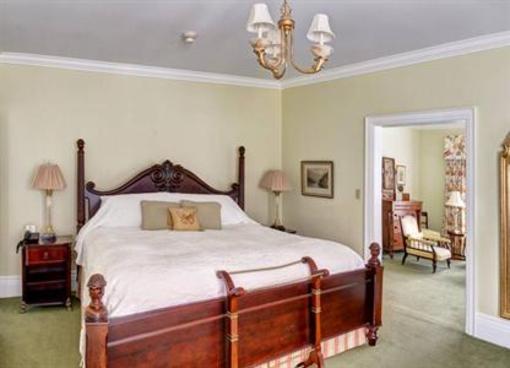 фото отеля Claramount Inn & Spa