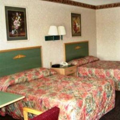 фото отеля Green Roof Inn & Suites