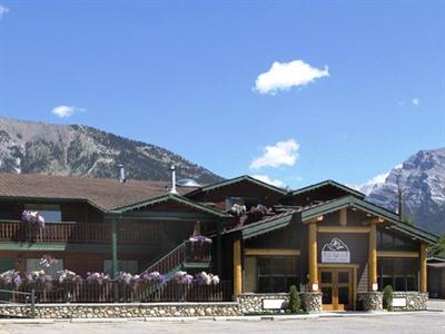 фото отеля Rundle Mountain Lodge