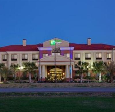 фото отеля Holiday Inn Express Hotel & Suites Wharton