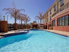 фото отеля Holiday Inn Express Hotel & Suites Wharton