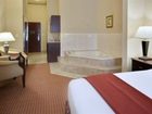 фото отеля Holiday Inn Express Hotel & Suites Wharton