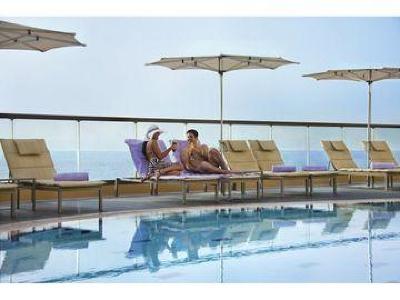 фото отеля Amwaj Rotana