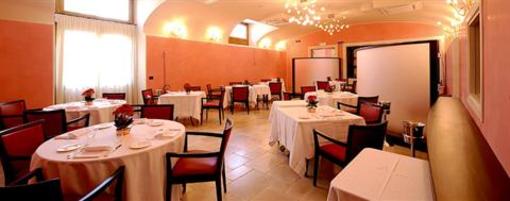 фото отеля Magione Papale Relais di Campagna e Ristorante