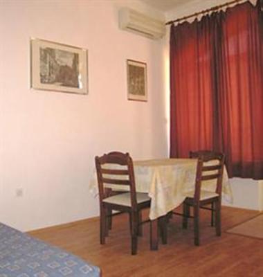 фото отеля Apartments De Chiudi