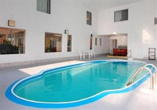фото отеля Rodeway Inn Effingham