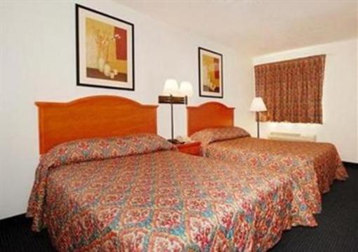 фото отеля Rodeway Inn Effingham