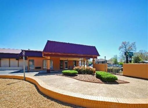 фото отеля Quality Inn Tullahoma
