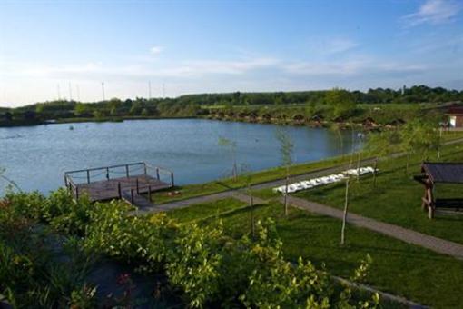 фото отеля Nadas Pihenopark es Fogado