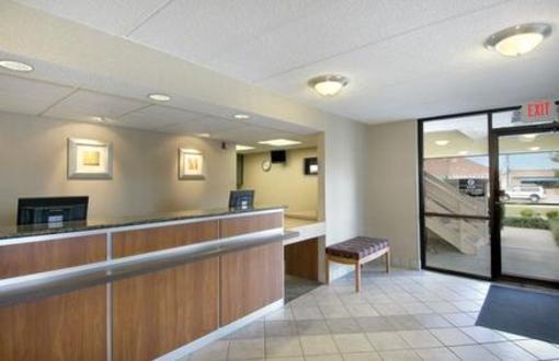 фото отеля Red Roof Inn Baton Rouge
