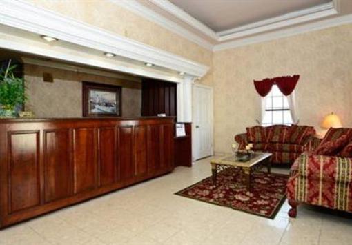 фото отеля America's Best Value Inn & Suites Muscle Shoals