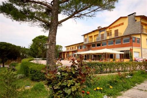 фото отеля Hotel La Cima Trasimena