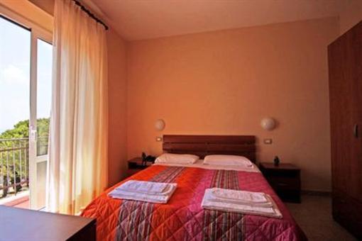 фото отеля Hotel La Cima Trasimena