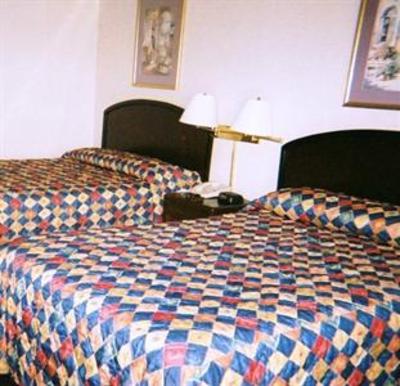 фото отеля Red Carpet Inn & Suites Scranton