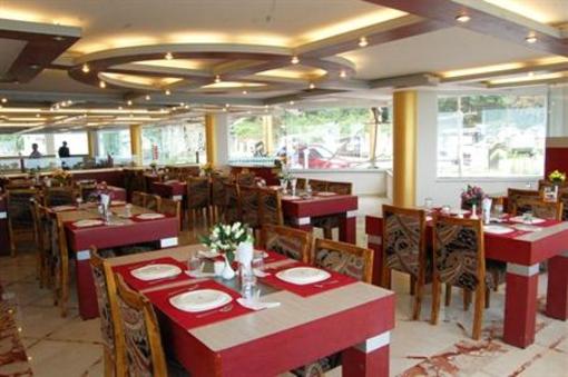 фото отеля Hotel Pleasant Stay