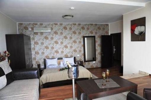фото отеля Vila Reyna Hotel Constanta