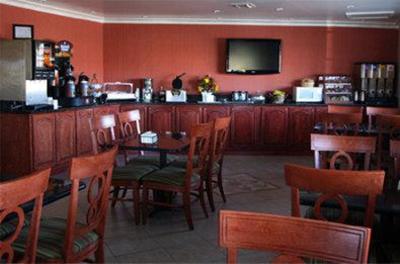 фото отеля BEST WESTERN PLUS China Lake Inn