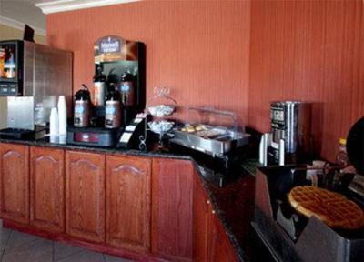 фото отеля BEST WESTERN PLUS China Lake Inn