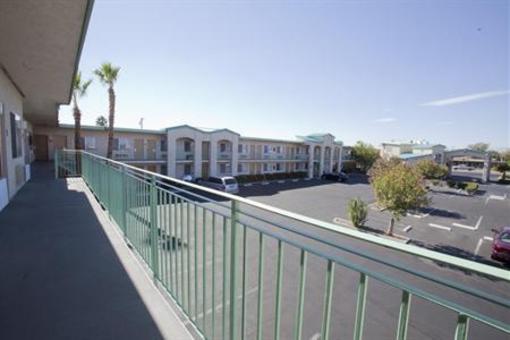 фото отеля BEST WESTERN PLUS China Lake Inn